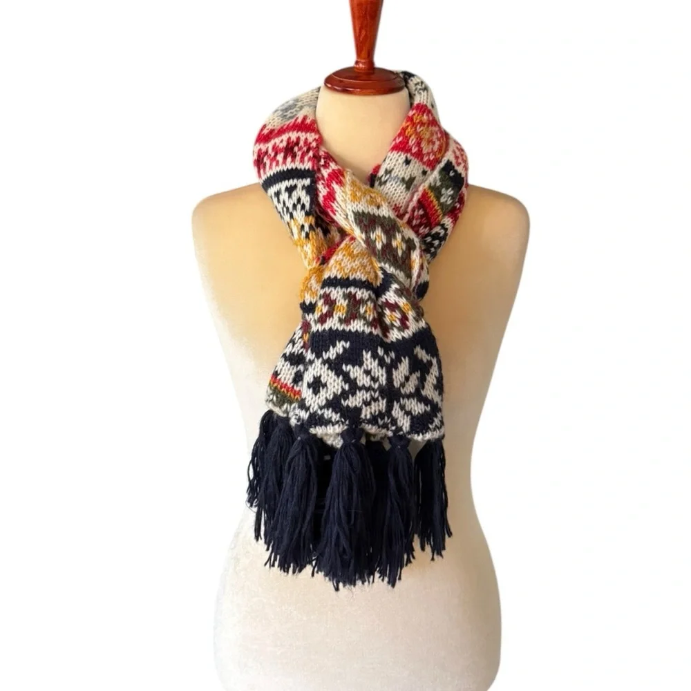 Old Navy Fair Isle Multicolor Knit Scarf 9”X 72” Navy Red Yellow Wool Nordic